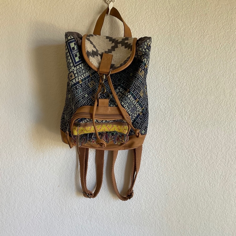 Mossimo Supply Co Womens Southwestern Woven‎ Tapestry Backpack Blue Faux Leather